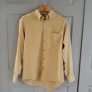 Geoffrey Beene Relaxed Button Down. Large 16-161/2